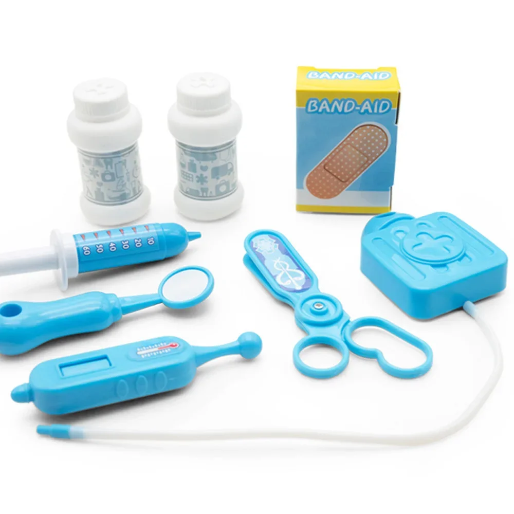 Doctor Playset with 17 Pieces