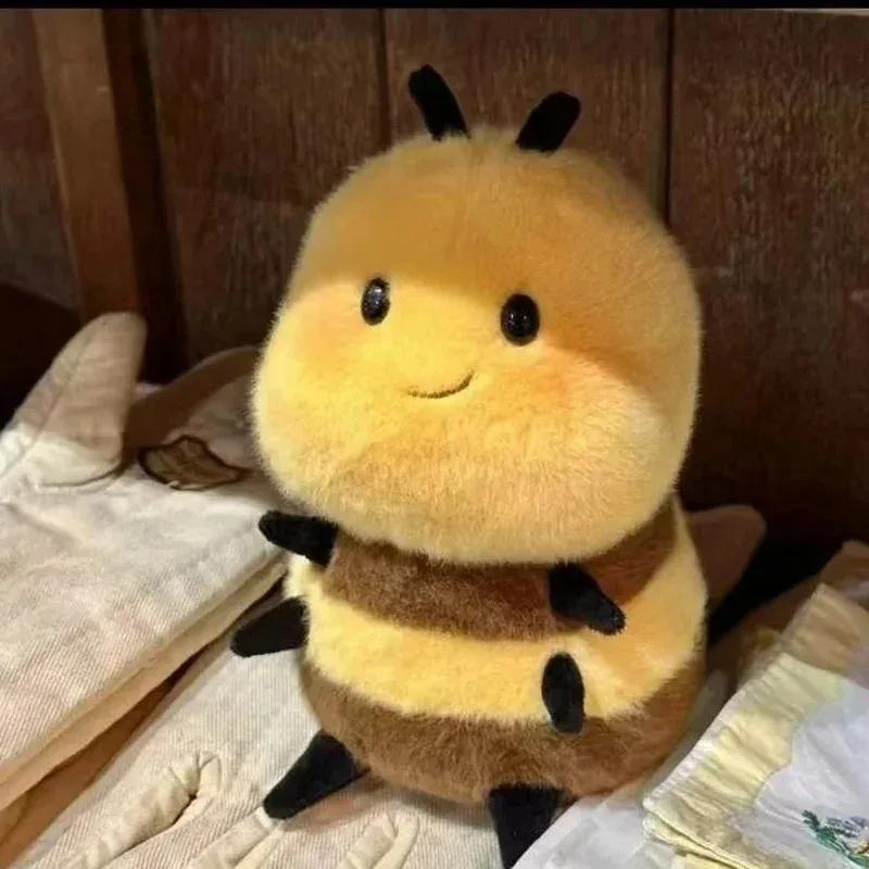 Fluffy Bee Plush – Sweet Hug Buddy