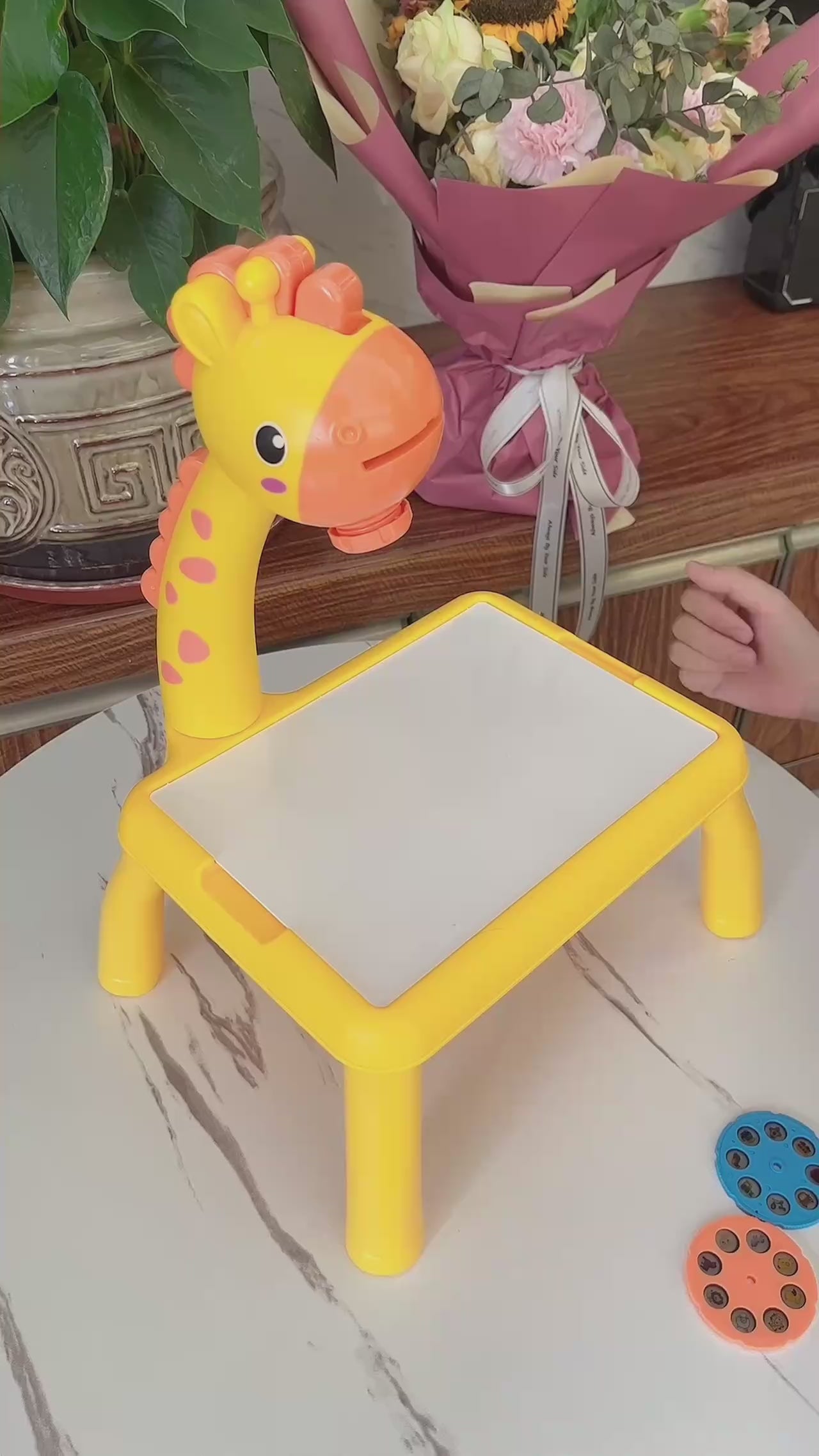 Giraffe Kids Projector Drawing Table – Educational Art Desk